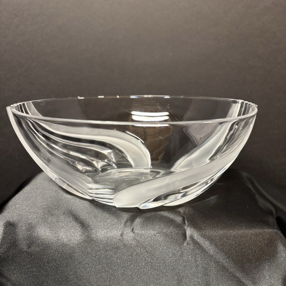 Clear and‎ Frosted Swirl Bowl 10x9 Crystal Vtg